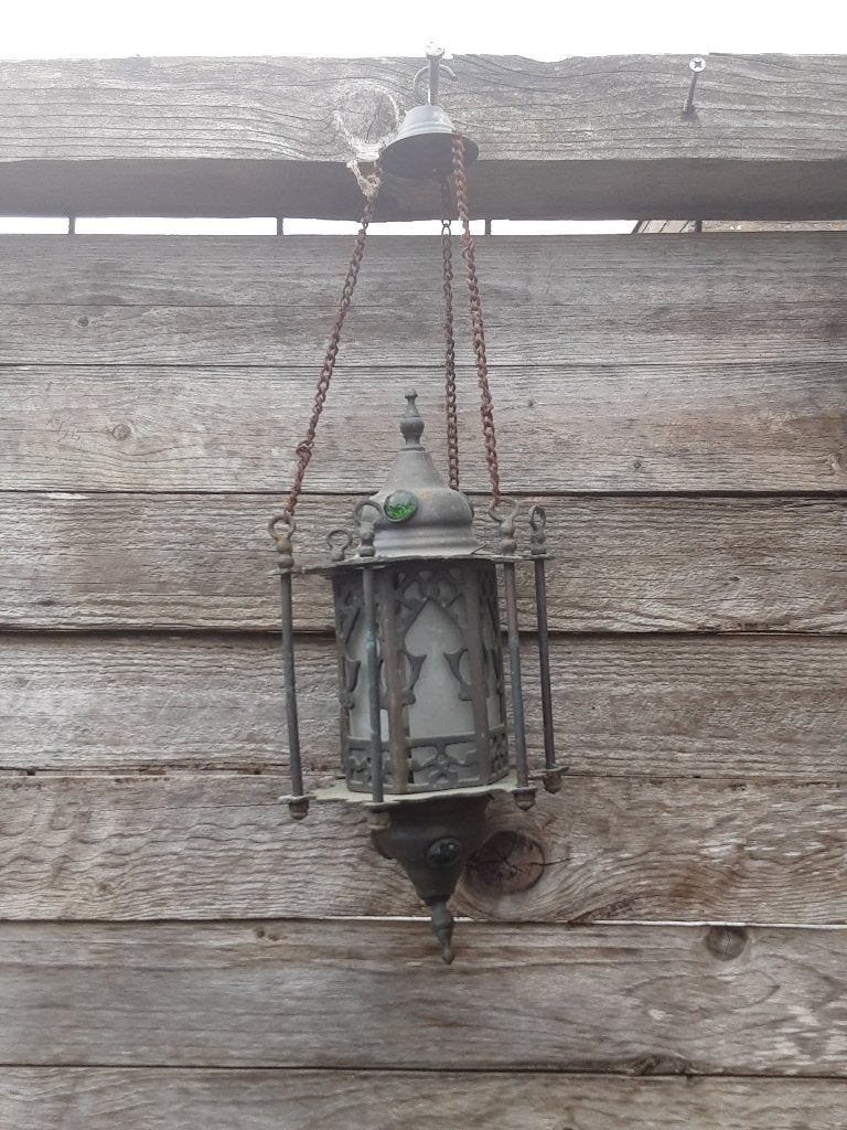 Een godslamp, Ophalen