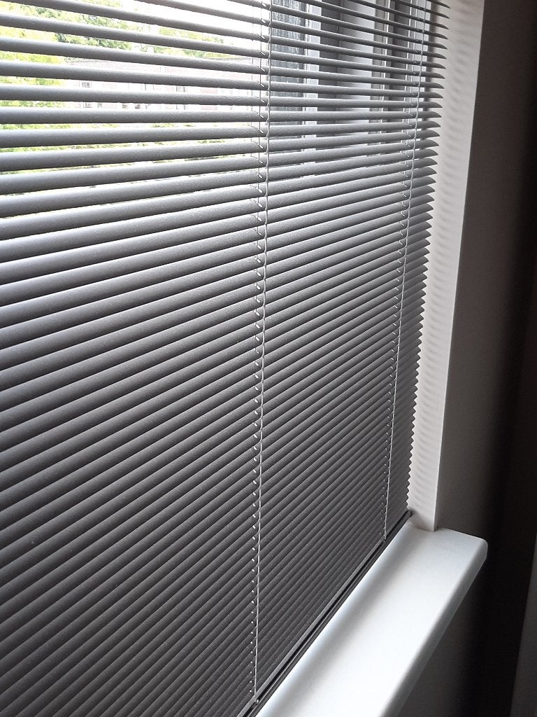 4x Luxaflex Antraciet - 1600x1700mm - Incl. Bevestiging, Ophalen, Zo goed als nieuw