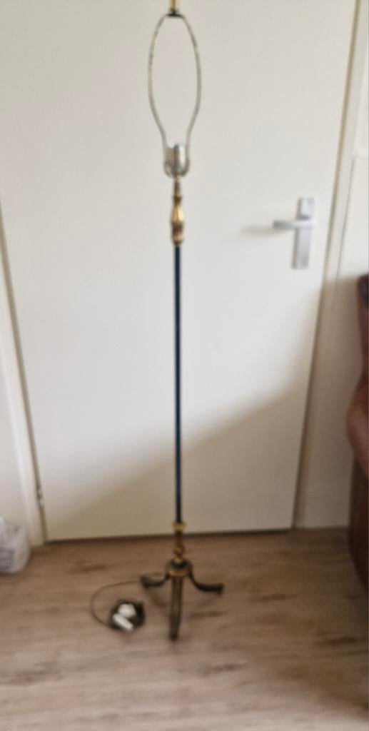 Een antieke empire vloerlamp, Antiek en Kunst, Antiek | Lampen, Ophalen of Verzenden