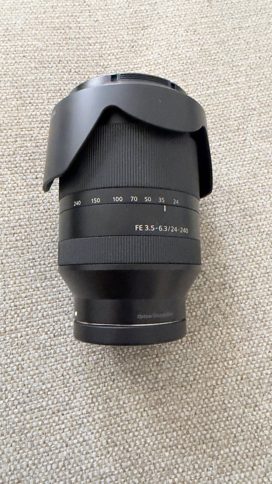 Sony FE 3.5-6.3/24-240 OSS Lens - Zo goed als nieuw, Ophalen, Sony E-mount, Sony, Autofocus