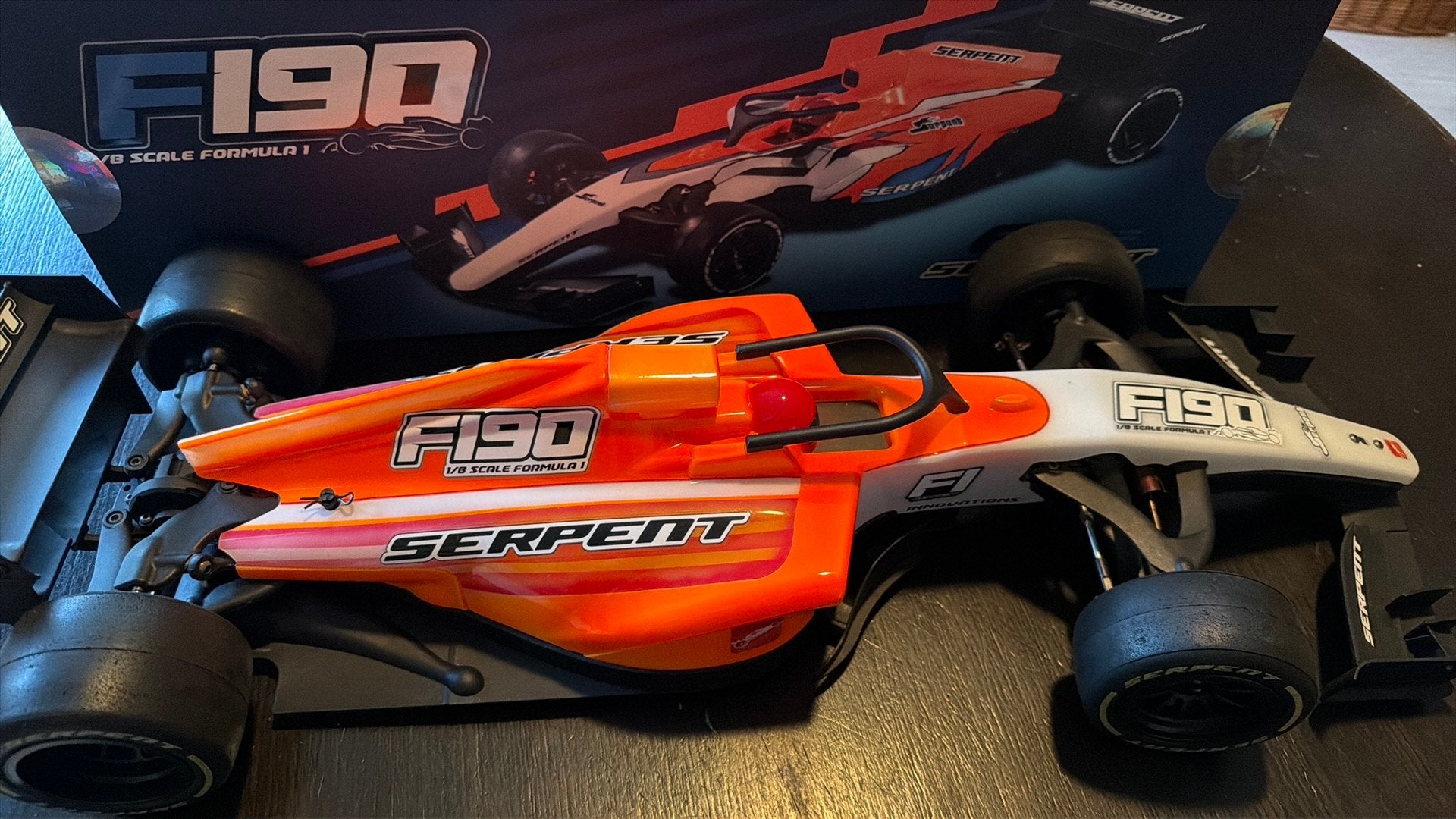 Serpent F190E electro demo model nieuw nu 499,95, Elektro, B, Nieuw, Ophalen of Verzenden