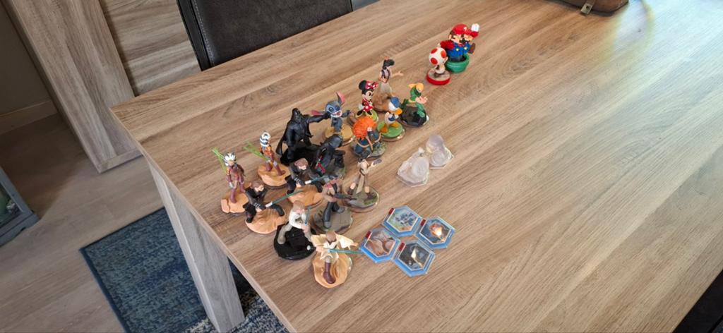 Skylanders / Disney Infinity actiefiguren (ZIE BESCHRIJVING), Spelcomputers en Games, Games | Overige, Gebruikt, Overige genres
