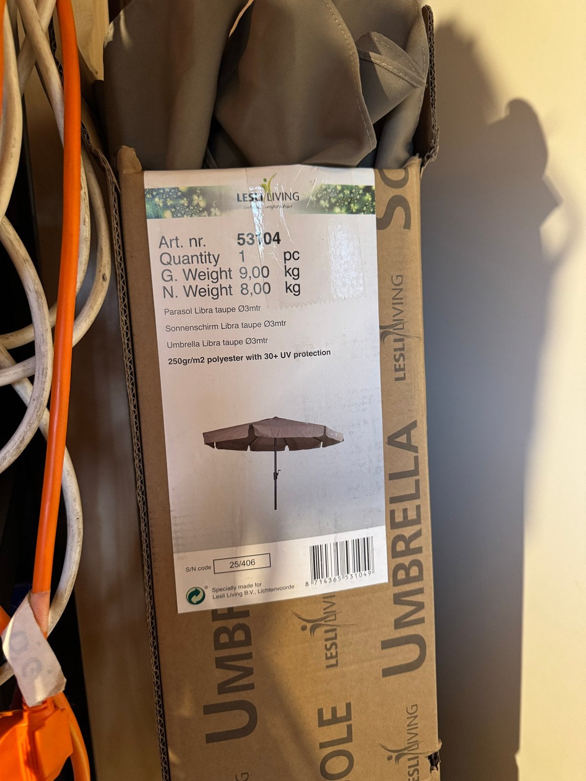 Parasol met stevige gietijzeren voet - Taupe, 3 meter, Tuin en Terras, Ophalen, Nieuw, 2 tot 3 meter, Kantelbaar