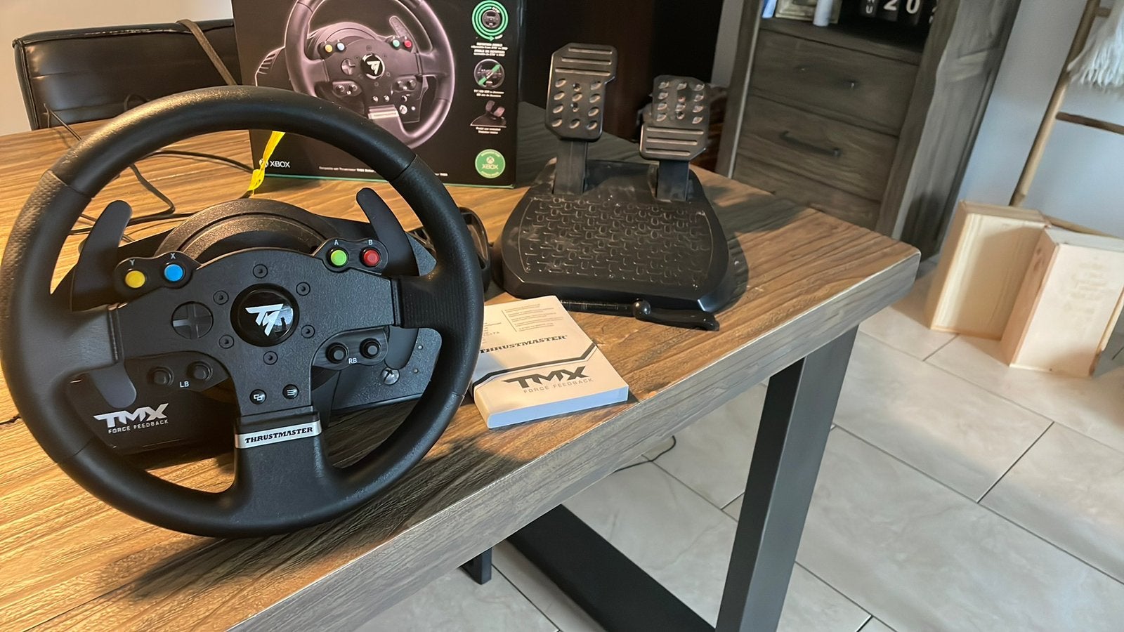 thrustmaster tmx force feedback, Spelcomputers en Games, Spelcomputers | Xbox | Accessoires, Ophalen, Zo goed als nieuw, Stuurtje of Sportattribuut
