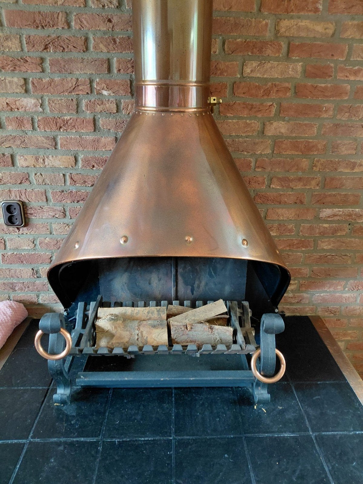Koperen Houthaard met Schouw - Vrijstaand, Huis en Inrichting, Ophalen of Verzenden, Gebruikt, Vrijstaande haard, Houthaard