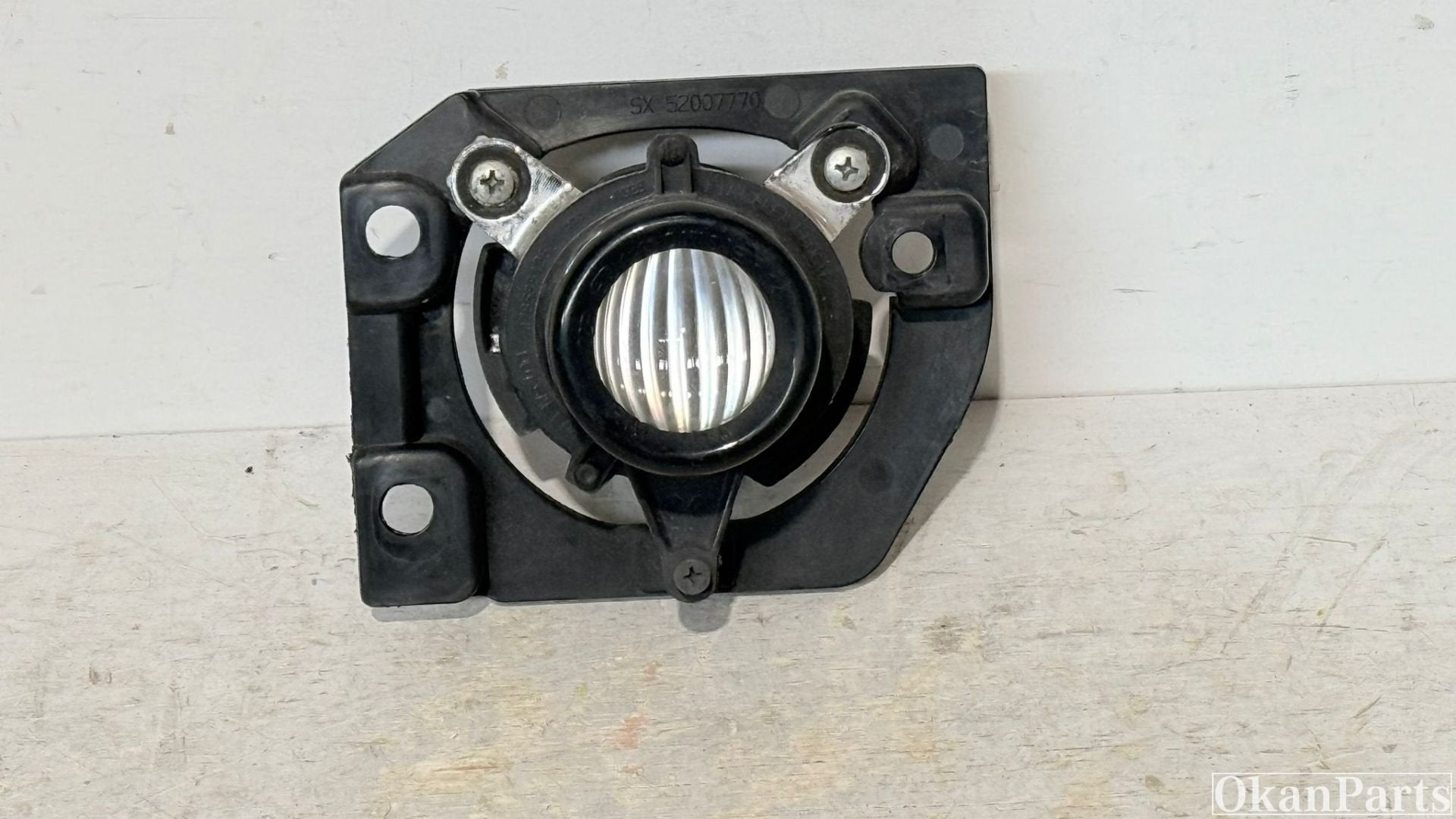 Fiat 500 mistlamp, Info@fabrikant.eu, Fabrikantstraat 1
1000 AA  Amsterdam, NL, Ophalen of Verzenden, Fabrikant BV