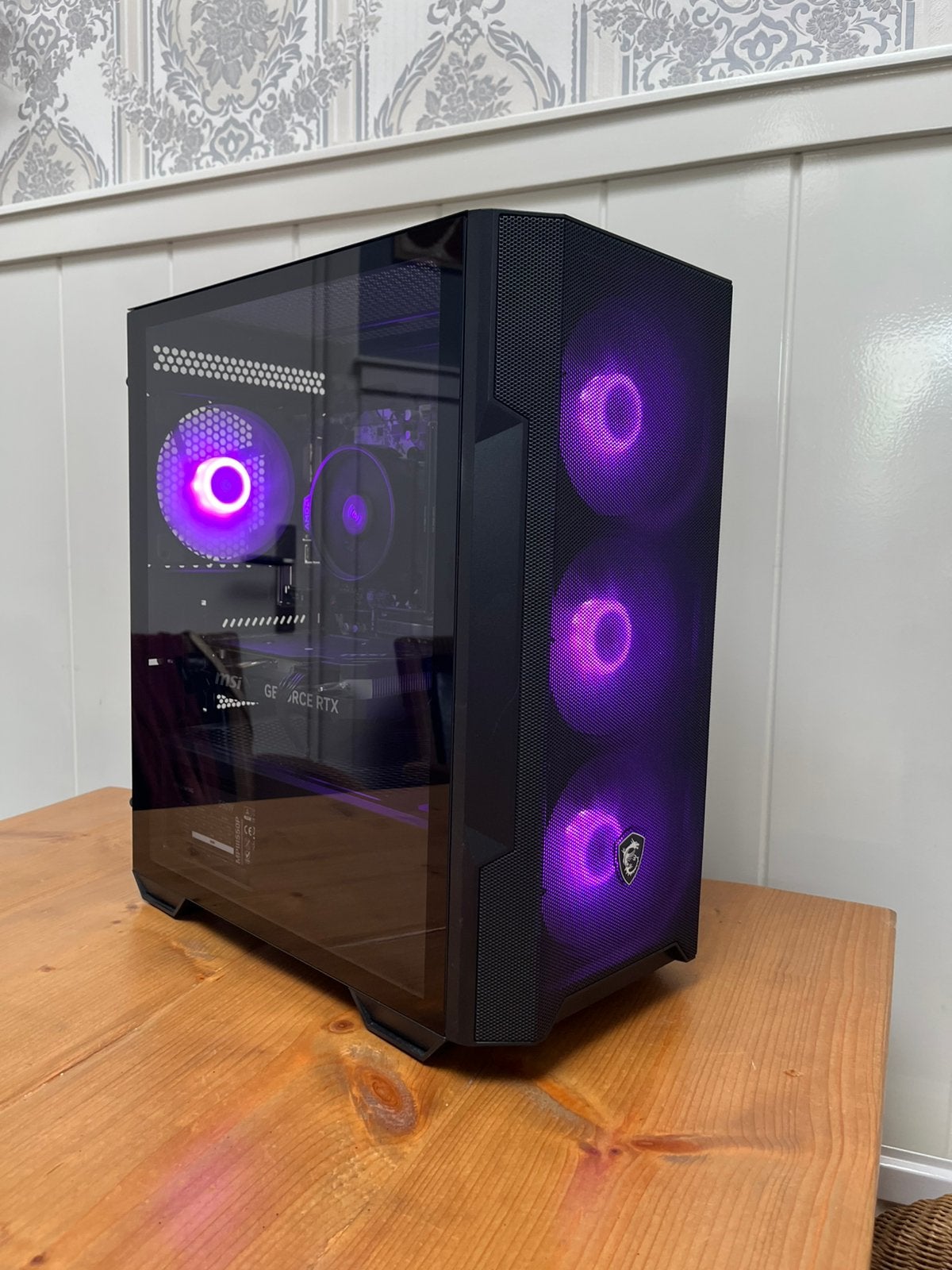 Gaming PC + 2 Monitoren met Monitorarm – Ook los te koop, Computers en Software, Desktop Pc's, 32 GB, Zo goed als nieuw, Gaming