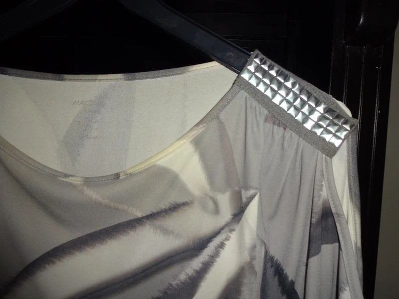 Marccain stretch jurk studs schouders N4 40, Maat 38/40 (M), Verzenden, Zo goed als nieuw, Knielengte