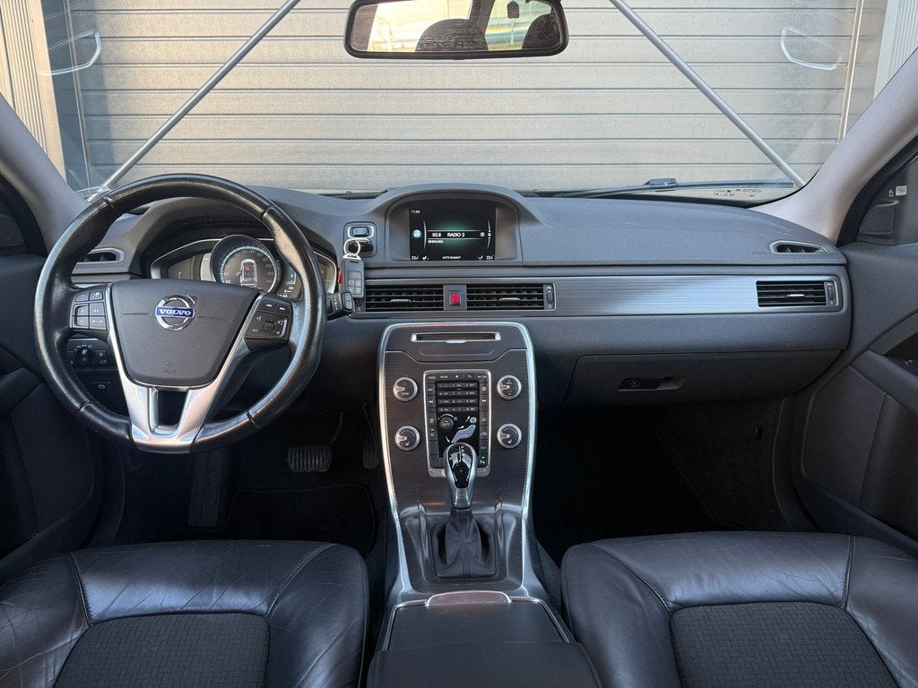 Volvo V70 2.0 T4 Dynamic Edition, Stoel/Stuur verwarming, Af, Stoelverwarming, Gebruikt, 1969 cc, Leder en Stof