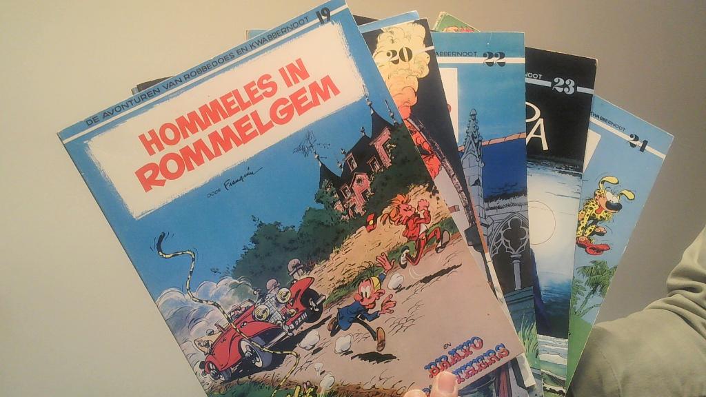 robbedoes en kwabbernoot nr 19-20-21-22-23-24, Meerdere stripboeken, Verzenden, Zo goed als nieuw