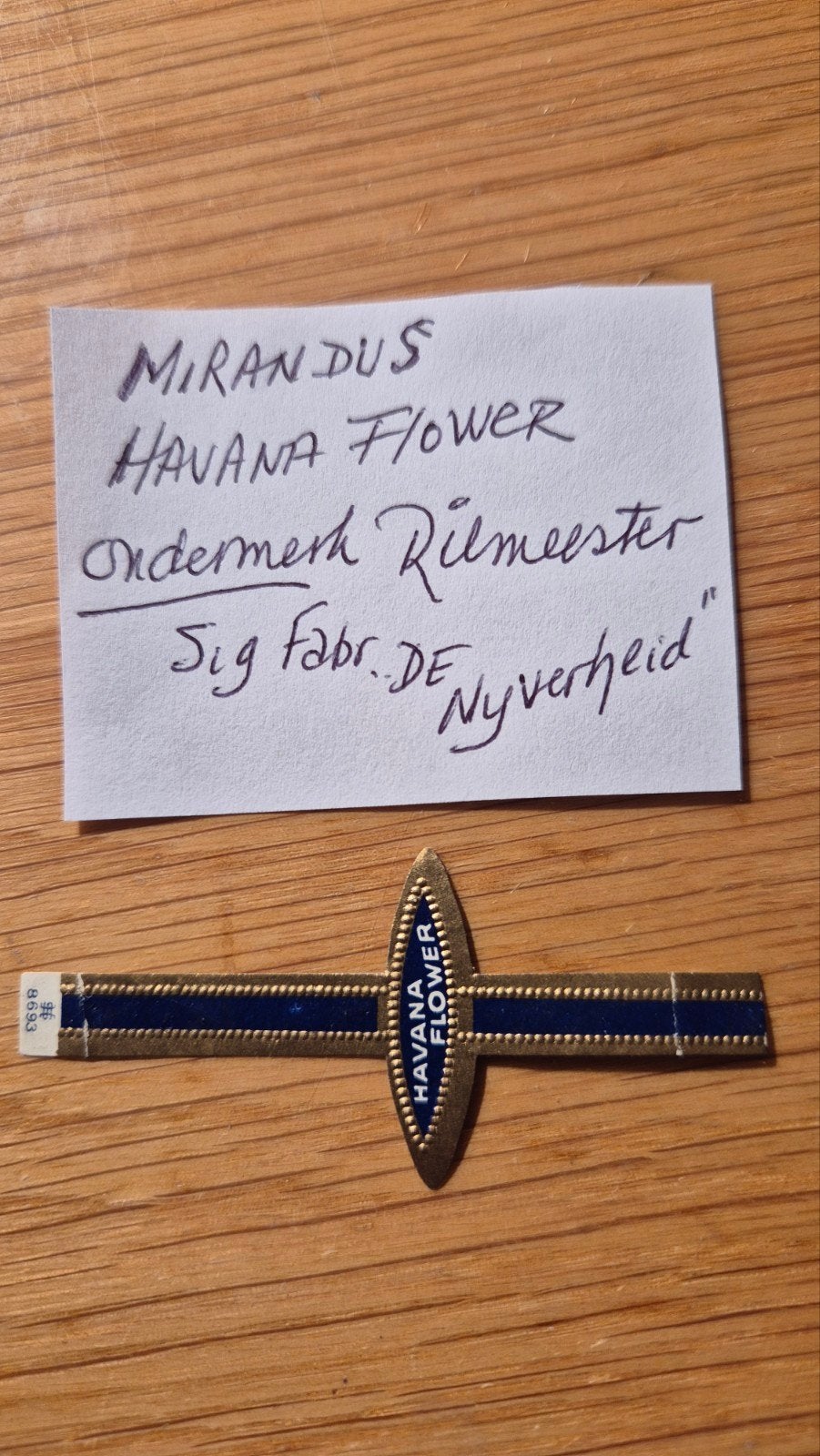 Sigarenbanden HS 8693, Ophalen, Zo goed als nieuw, Sigarenbandjes