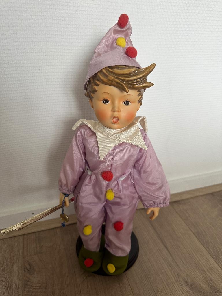 Carnival Hummel pop, Goebel, Ophalen, Zo goed als nieuw, Pop
