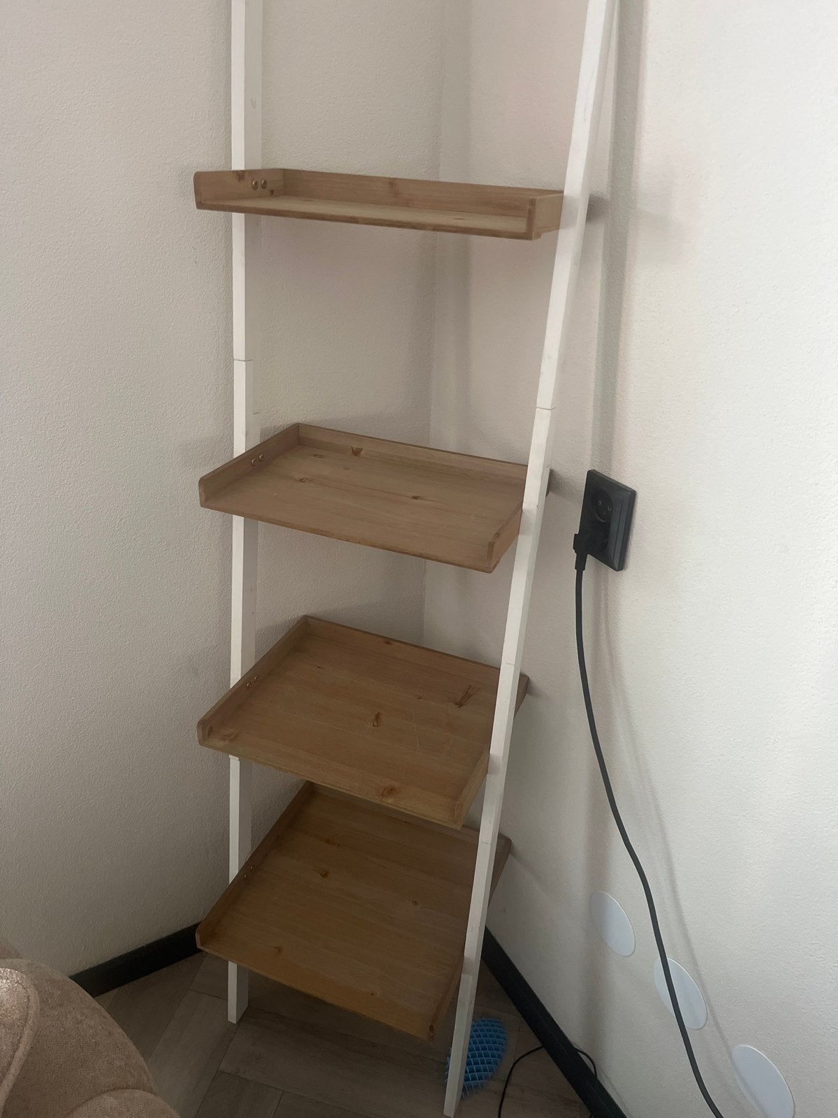 Witte wandplank met houten planken - Nog steeds goed, Ophalen, Met plank(en), Minder dan 50 cm, Gebruikt