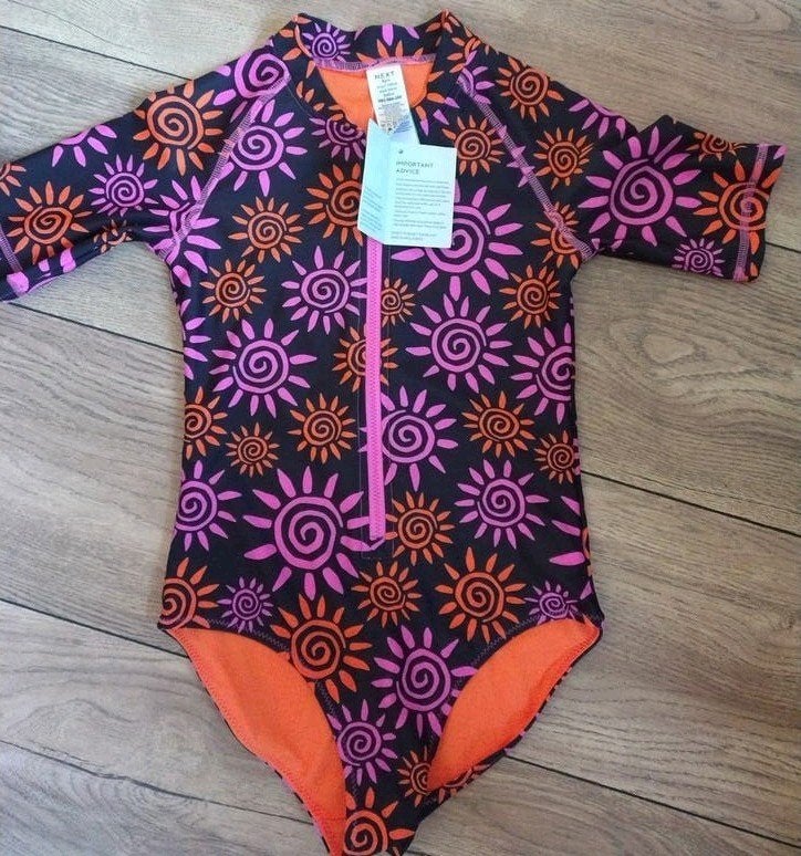 NEXT UV-zwempakje met zonprint - Maat 128 (8 jaar), Kinderen en Baby's, Badpak, Nieuw, Ophalen of Verzenden, NEXT