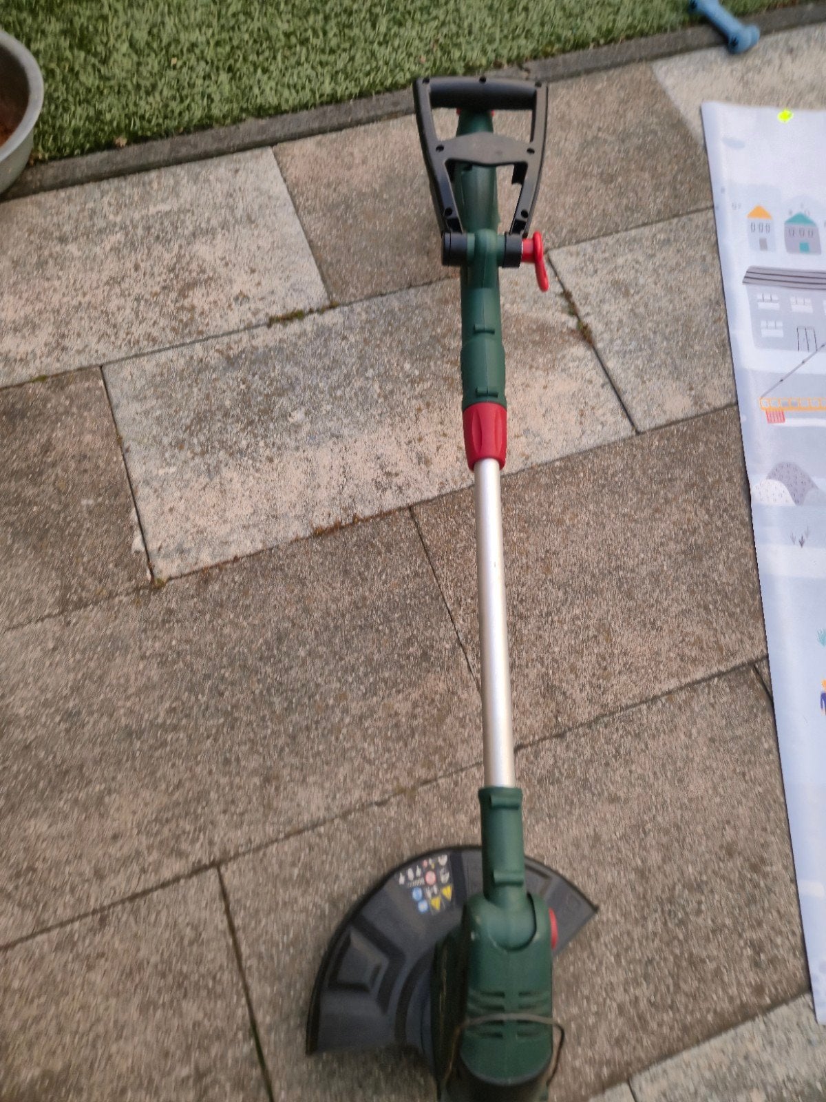 Parkside Accu Grastrimmer PRTA 20-Li C3 - 3 keer gebruikt, Tuin en Terras, Cirkelmaaier, Gebruikt, Minder dan 30 cm, Accu-grasmaaier