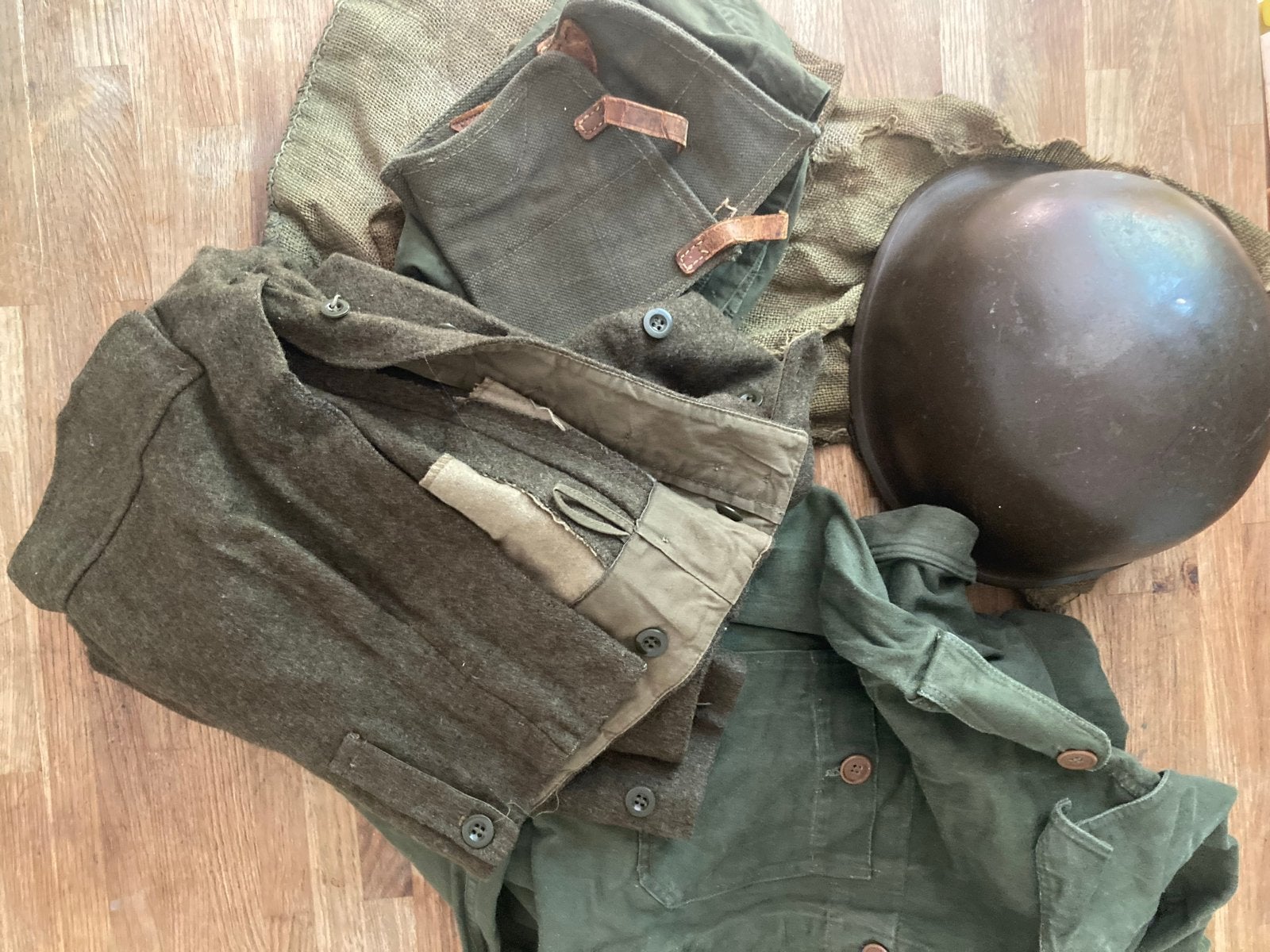Lot KL Militaria Jaren '50 - Ministerie van Oorlog MvO, Ophalen of Verzenden, Landmacht, Nederland, Kleding of Schoenen
