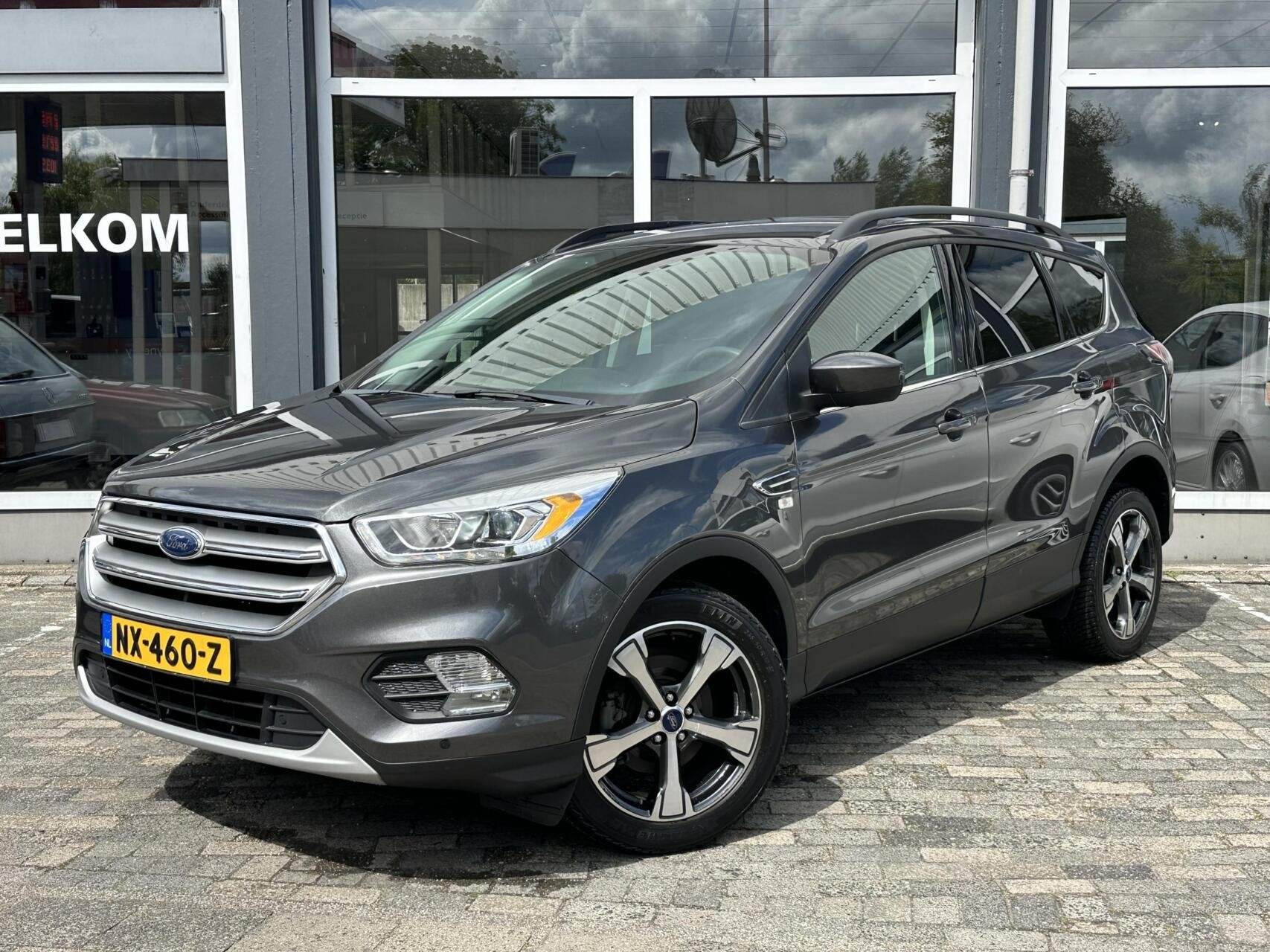 Ford Kuga 1.5 EcoBoost Titanium, Auto's, Automaat, Euro 6, 4 cilinders, 181 pk