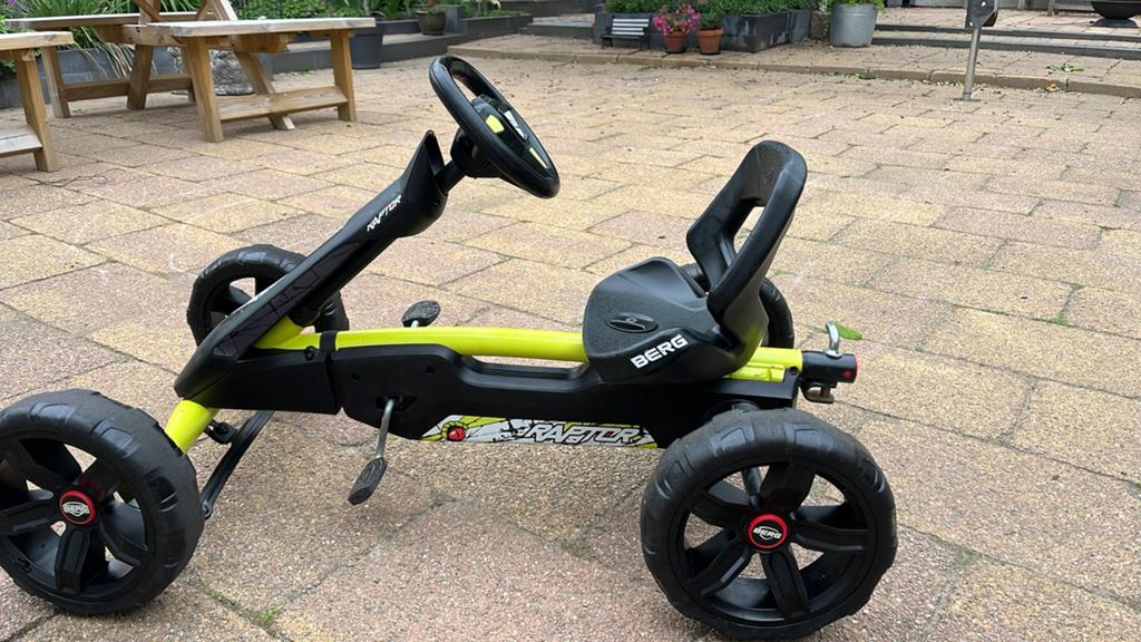 Berg Buzzy Reppy Raptor skelter met sound Box, Kinderen en Baby's, Speelgoed | Buiten | Skelters, Ophalen, Gebruikt, Berg