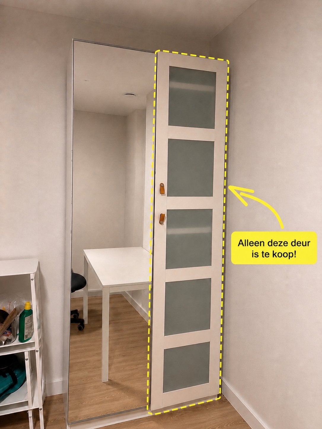 IKEA BERGSBO deur met KOMPLEMENT scharnieren en ÖSTERNÄS han, Ophalen, Minder dan 50 cm, 200 cm of meer, Met deur(en)