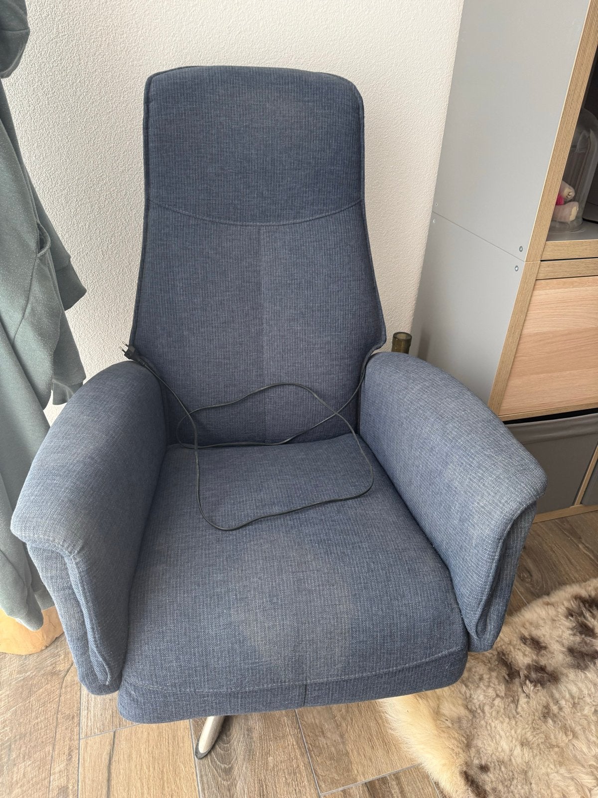 Elektrisch verstelbare fauteuil, jeans blauw, Ophalen, Gebruikt, Blauw, Eén