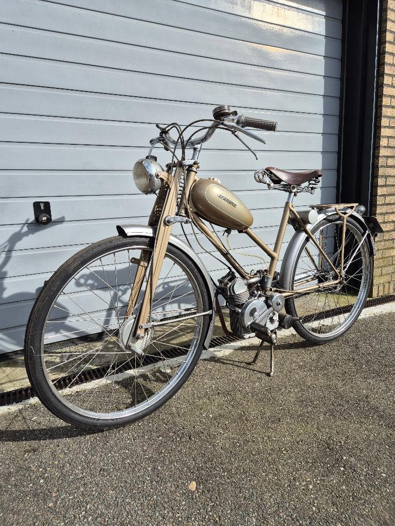 originele cucciolo legnano, Maximaal 45 km/u, 49 cc, 2 versnellingen, Ophalen