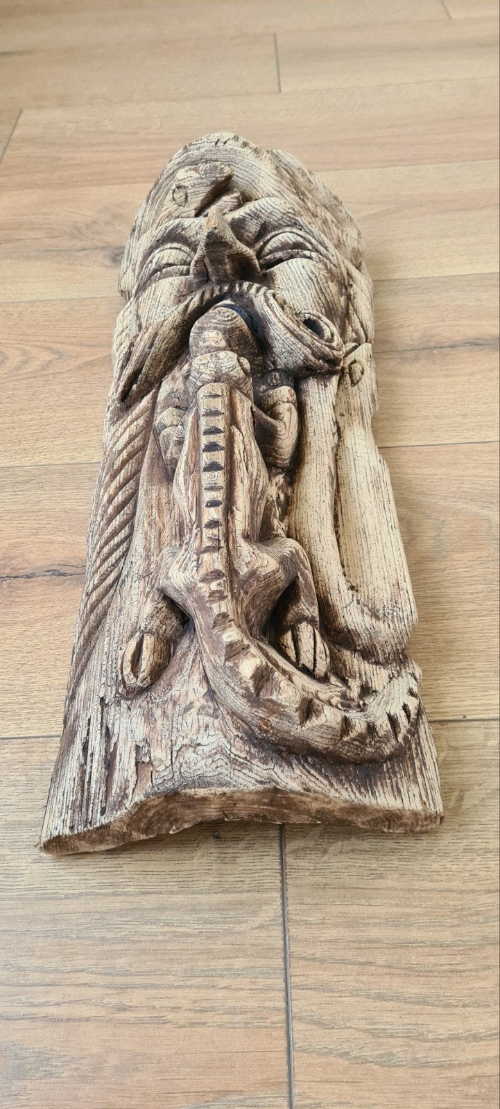 Uniek handgesneden houten masker/wanddecoratie, Overige onderwerpen, Handgemaakt, 20 - 50 cm, Hout