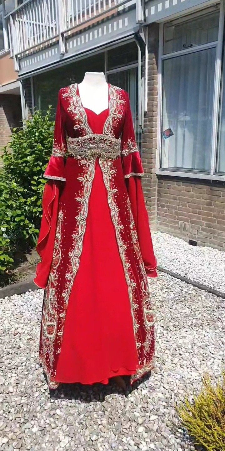 Prachtige rode henna jurk, gedragen als 2de jurk maat 38/40, Ophalen, Gedragen, Rood