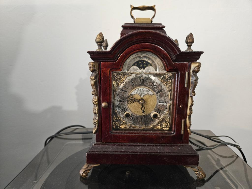 Antieke tafelklok John Smith London, Ophalen of Verzenden