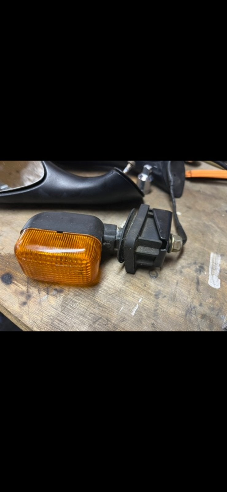 Gezocht!!Originele knipperlichtenTriumph daytona T595 / 955i, Ophalen of Verzenden, Nieuw