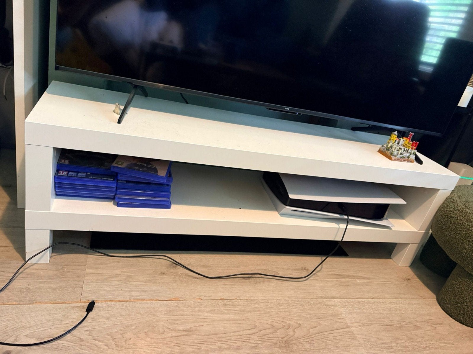 Witte TV-meubel, Ophalen, Modern minimalistisch, Gebruikt, 100 tot 150 cm