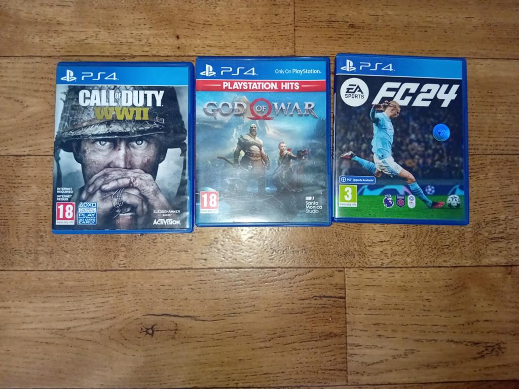 PS4 Spel Bundel: Call of Duty WWII, God of War, FC 24, Spelcomputers en Games, Games | Sony PlayStation 4, Ophalen of Verzenden