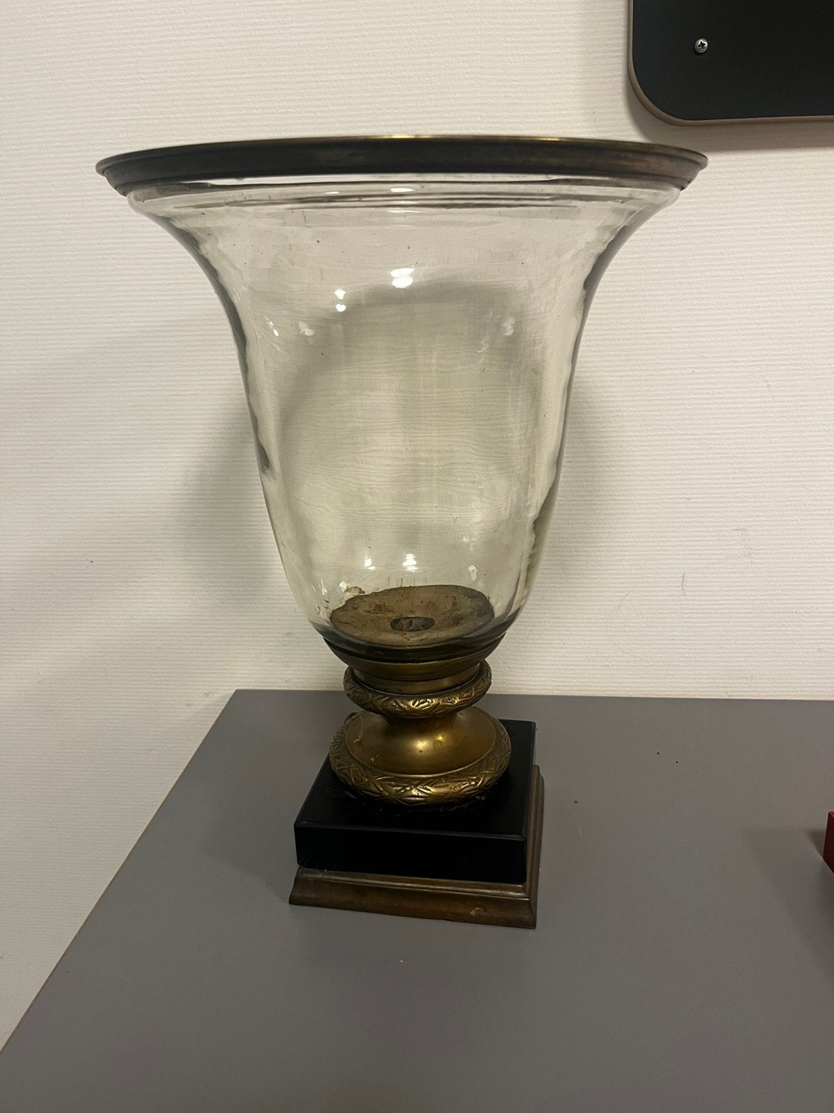 Vintage Empire style Campana (stormlamp), Ophalen