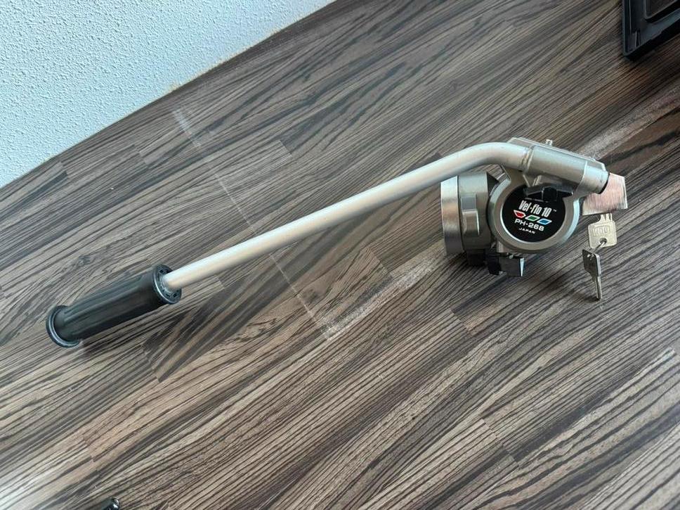 Velbon Vel-flo 10 PH-268 VideoHead met slot!, Ophalen, Zo goed als nieuw, Minder dan 150 cm, Driepoot
