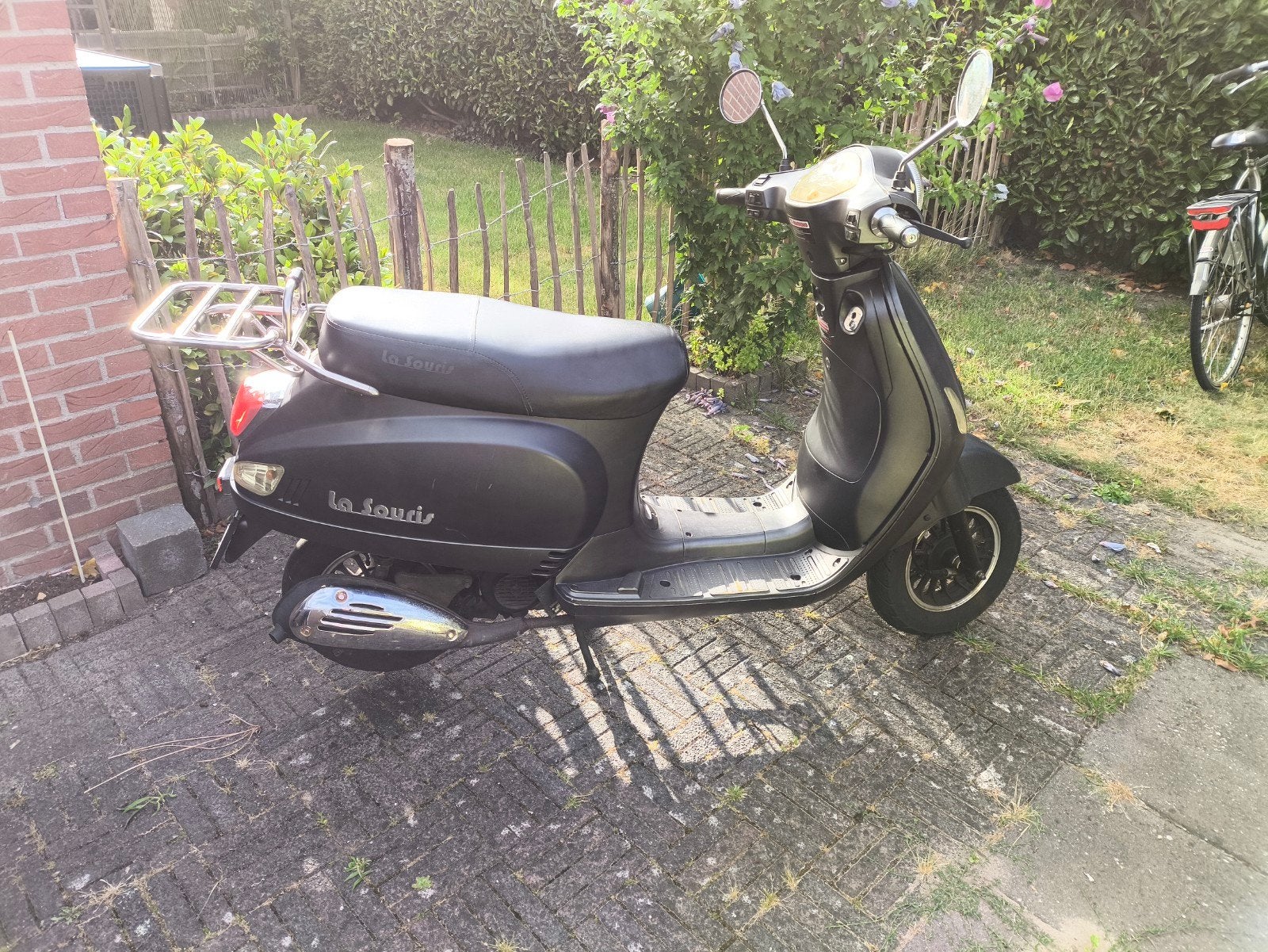 La Souris scooter - Mat zwart, 14246 km, Fietsen en Brommers, Ophalen, Gebruikt, La Sauris, Benzine