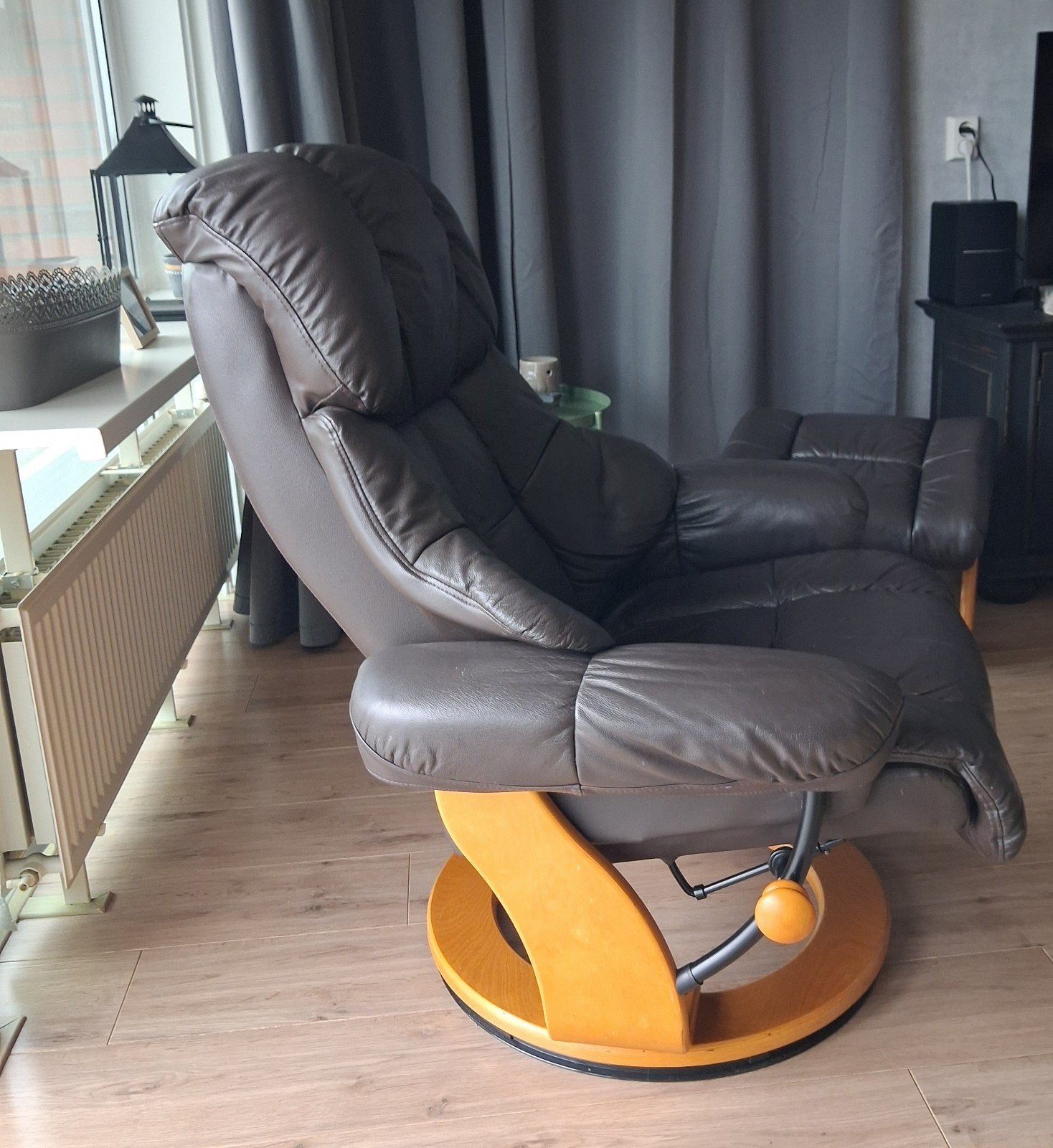 Draaistoel met voetenbank, Huis en Inrichting, Ophalen, Gebruikt, Minder dan 75 cm, 75 tot 100 cm
