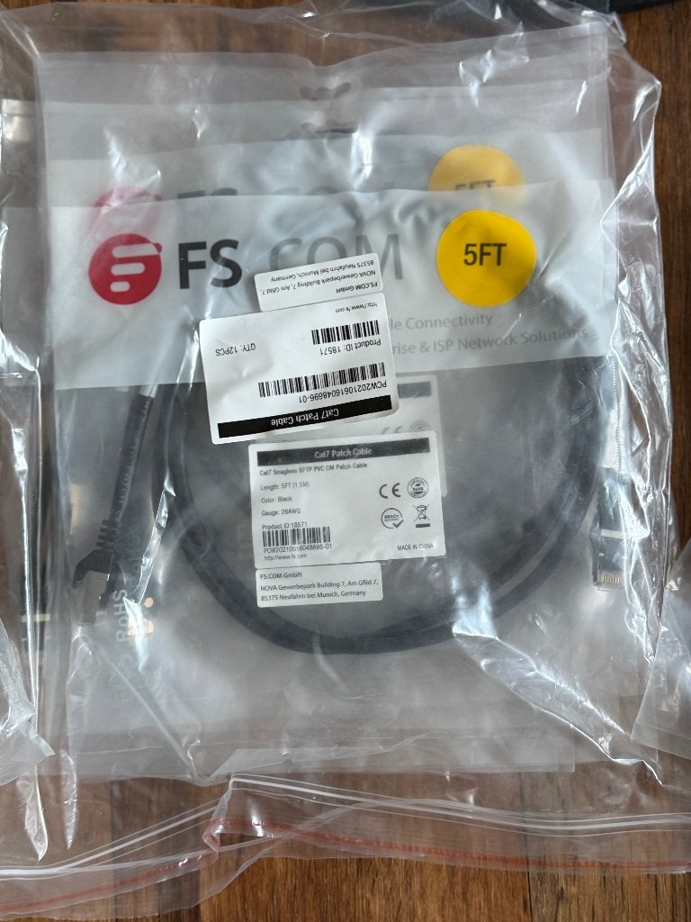 NIEUW en verpakte  Partij Cat7 10Gbit Snagless Patchkabels, Computers en Software, Pc- en Netwerkkabels, Ophalen of Verzenden