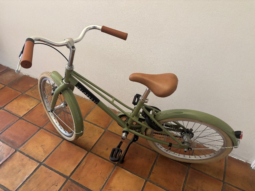 Veloretti kinderfiets 20 inch – olijfgroen – nette staat, Ophalen, Gebruikt, Veloretti, Terugtraprem