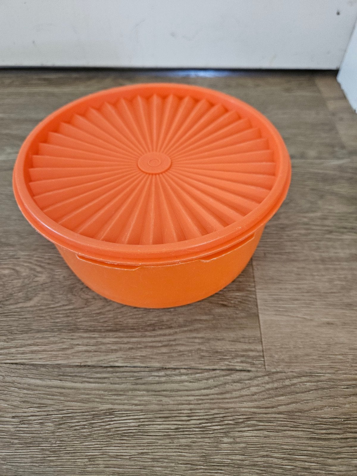 Tupperware Retro / vintage Oranje Koektrommel, Gebruikt, Oranje, Ophalen of Verzenden, Met deksel