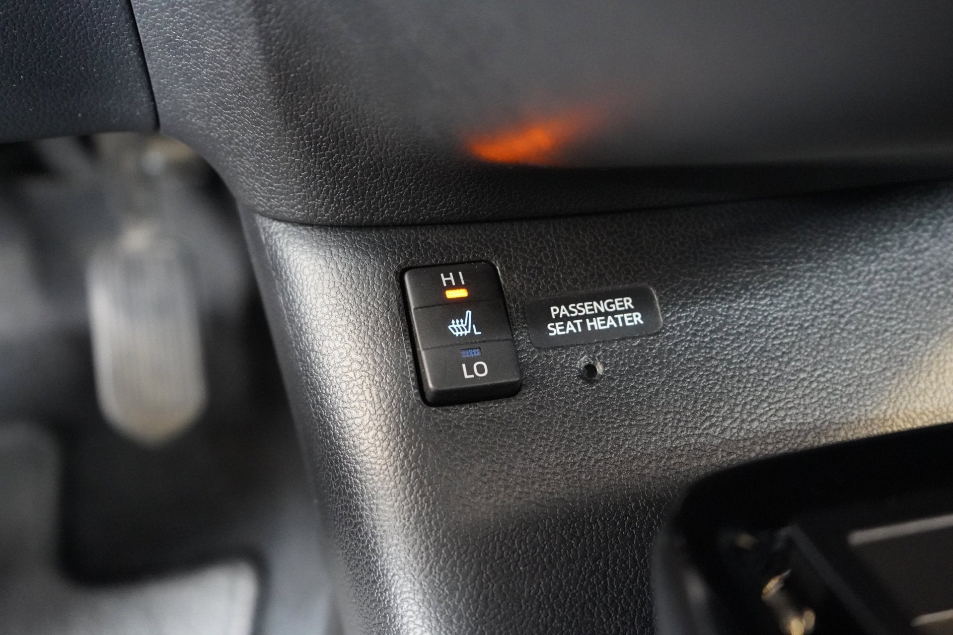 Foto 34 van Toyota Prius 1.8 Aspiration|GARANTIE|NAVI|CRUISE|STOELVERW|H