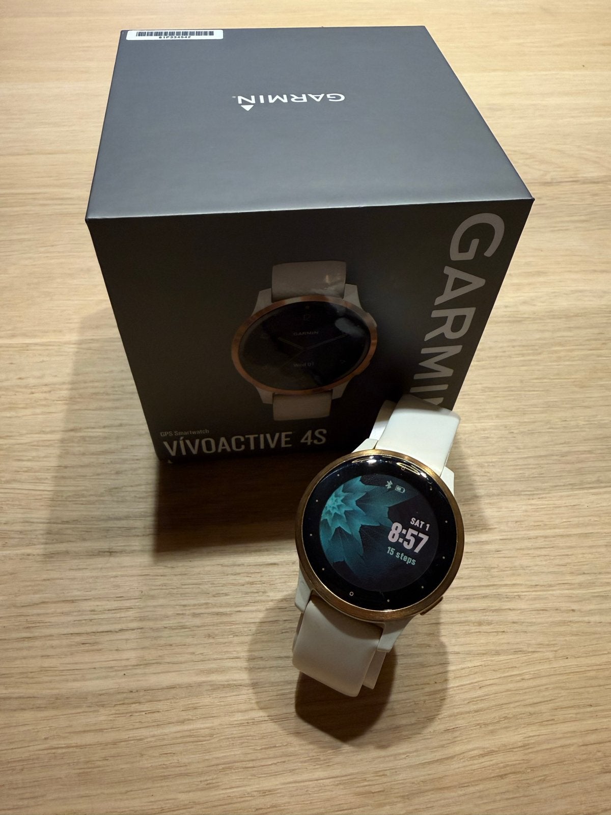 Garmin Vivoactive 4S, Zwart, Ophalen of Verzenden, Waterdicht, Android