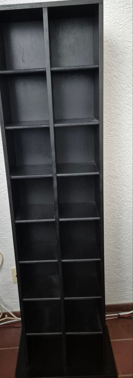 cd kast, zwart. breedte 30 cm, hoogte 120cm, diepte 15 cm, Ophalen, Gebruikt