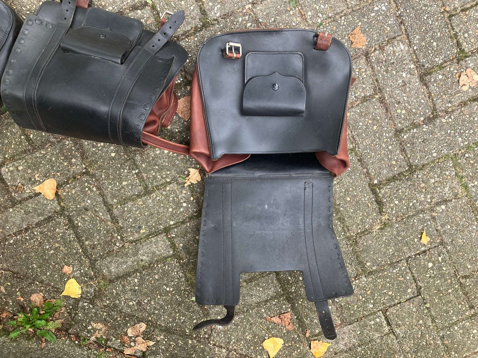 Drie leren motortassen - Zwart/Bruin, Ophalen, Gebruikt