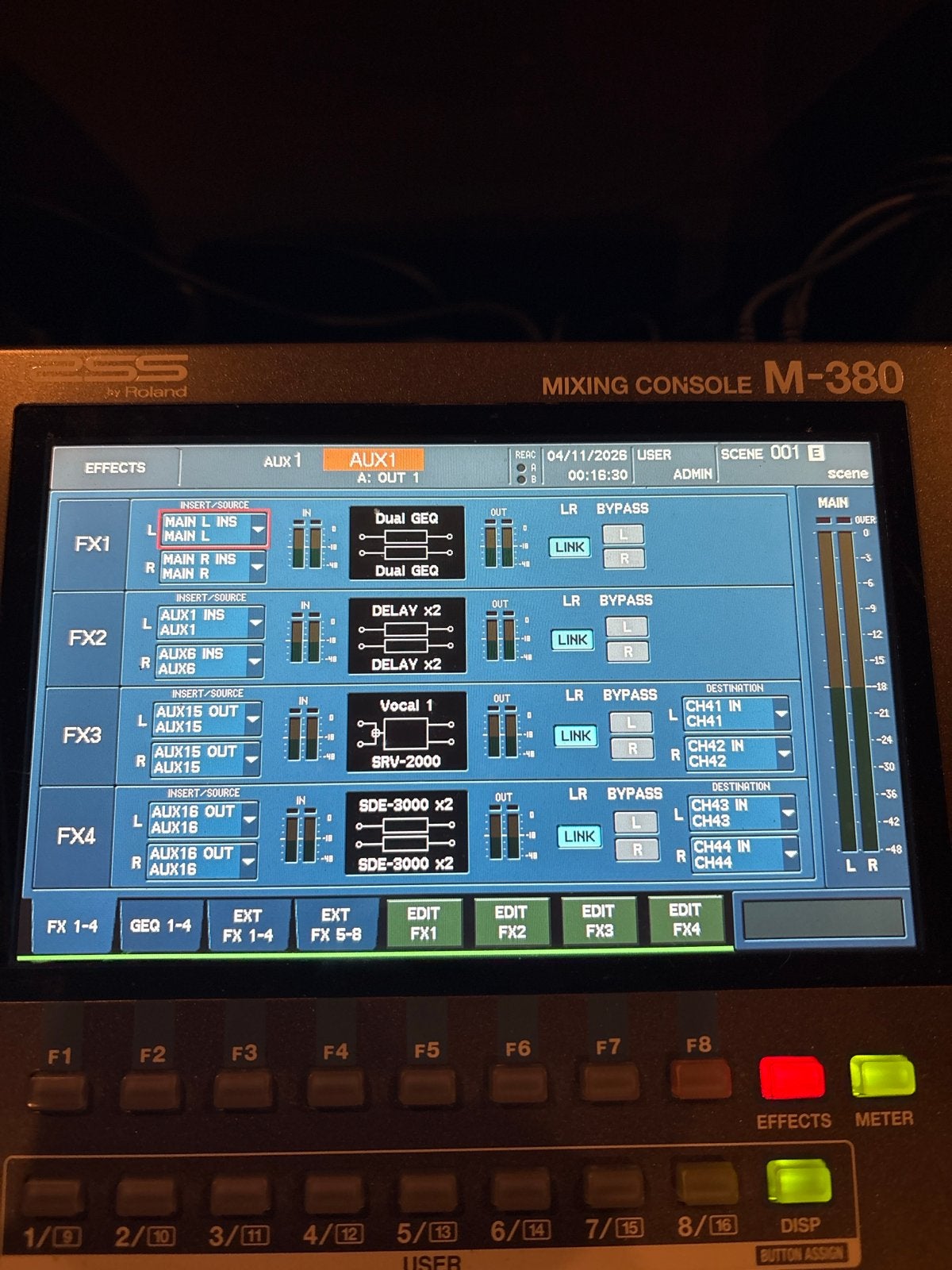 Roland M-380 Digitale Mengtafel - Zo goed als nieuw, Muziek en Instrumenten, Mengpanelen, Zo goed als nieuw, 20 kanalen of meer