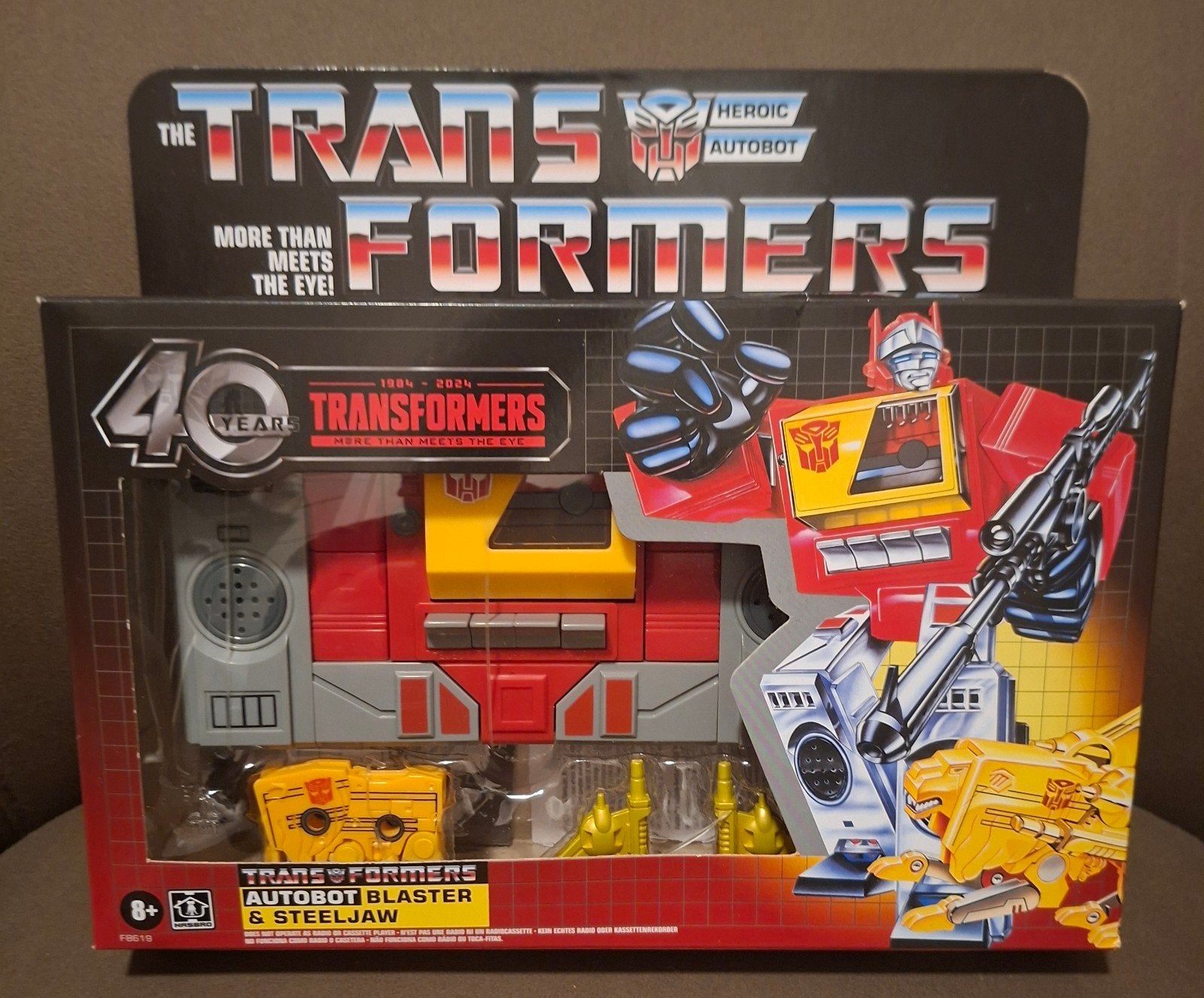 Transformers Blaster en Steeljaw autobot nieuw in doos. 40th, Verzamelen, Transformers, G1, Ophalen of Verzenden, Nieuw, Autobots