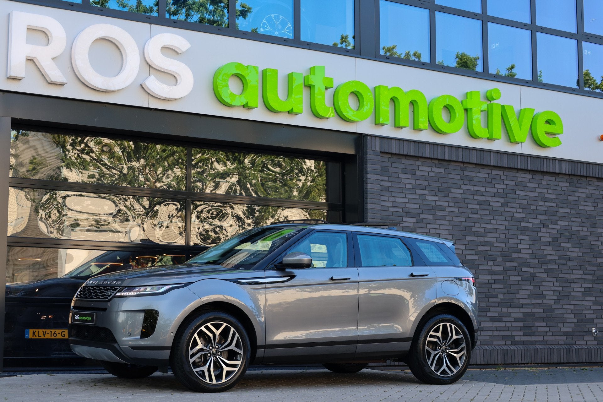 Land Rover Range Rover Evoque 1.5 P300e AWD S | PANO | 360 |, Auto's, Automaat, 15 kWh, Bedrijf, Hybride Elektrisch/Benzine