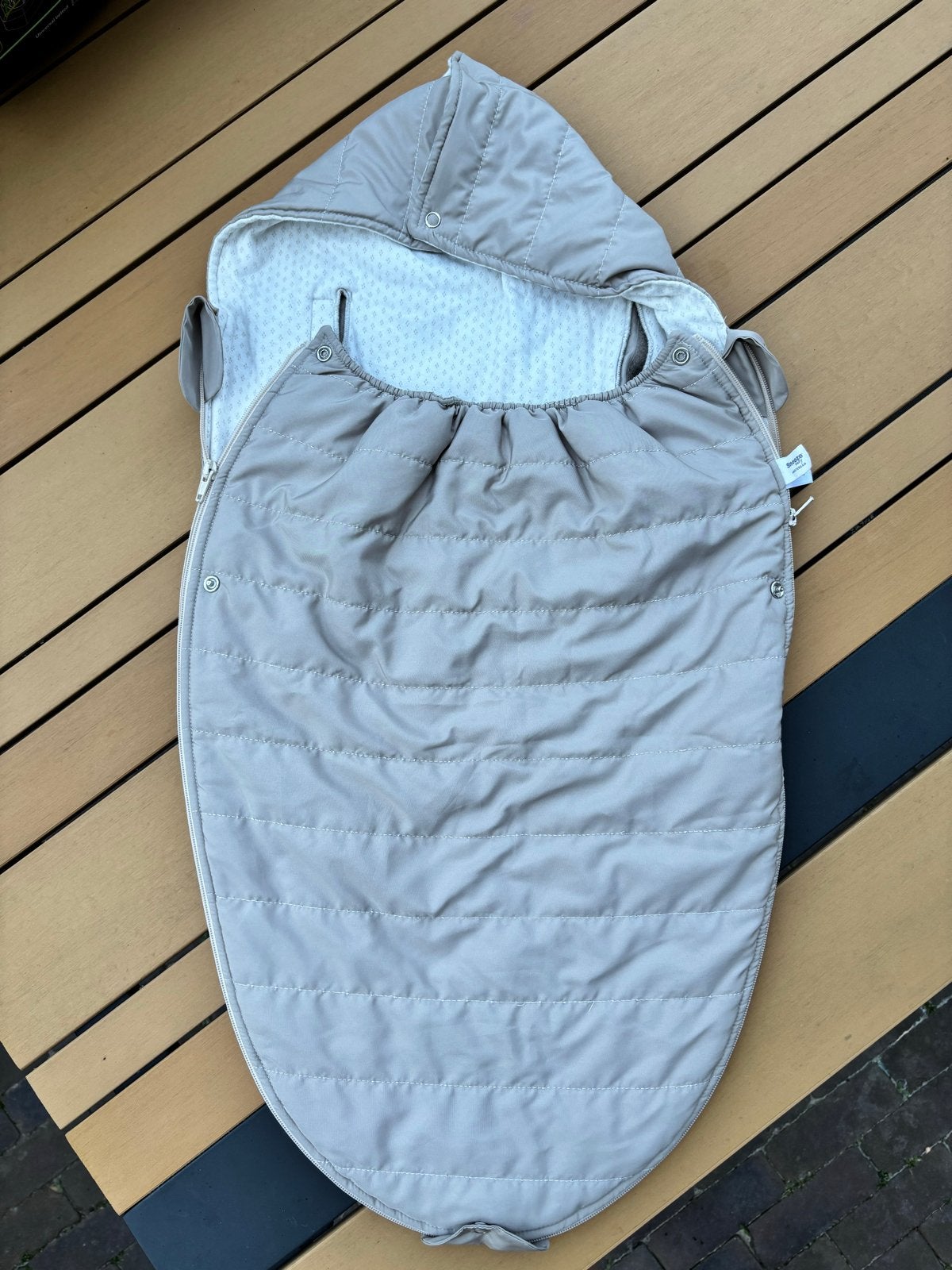 Zeer nette Snoozebaby autostoeltje hoes/slaapzak, Overige merken, Overige methoden, Ophalen of Verzenden, Zo goed als nieuw
