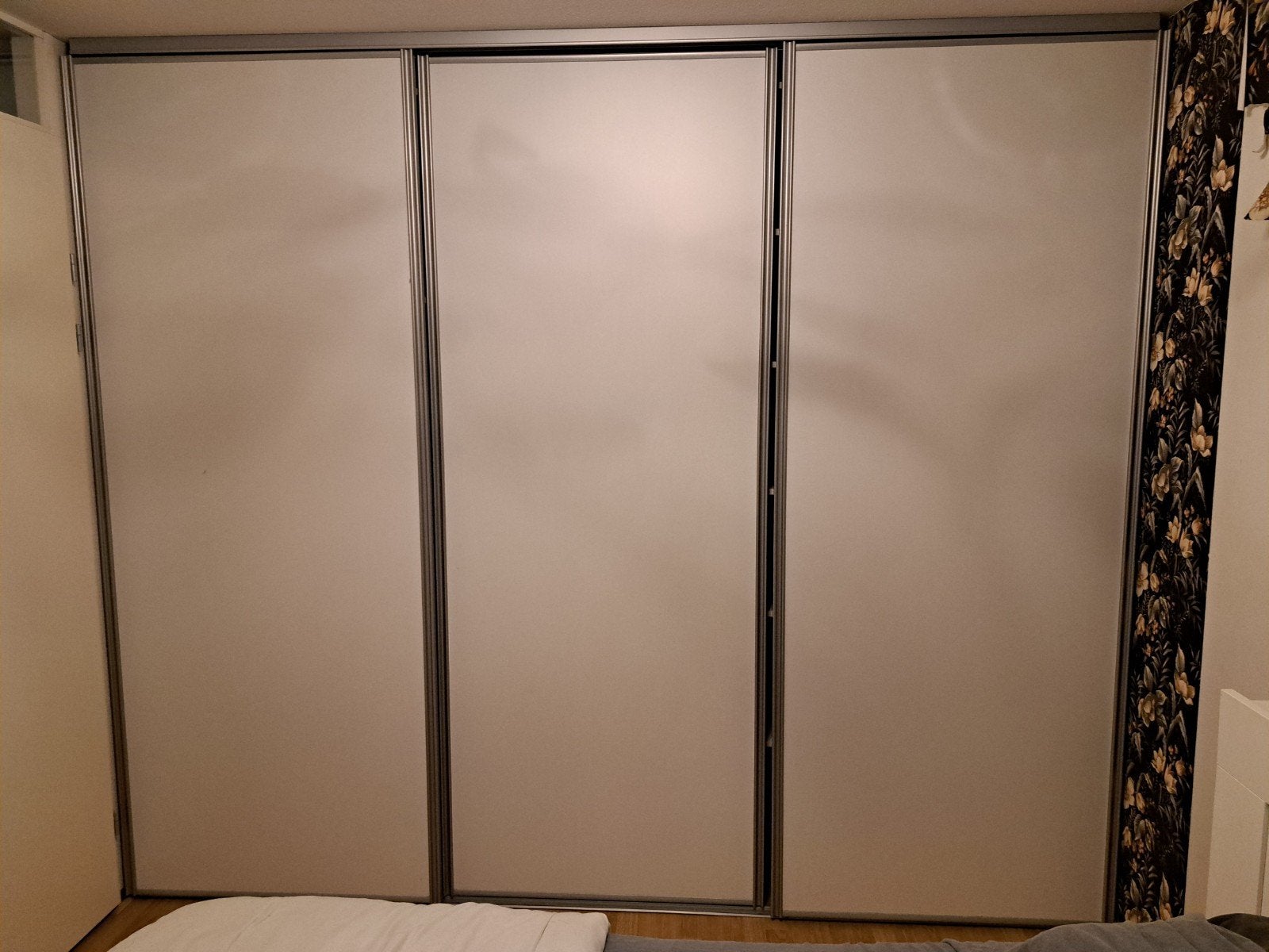 Kastenwand kleur wit voor plafondhoogte 2,60 m, Huis en Inrichting, Kasten | Kledingkasten, Gebruikt, Modern, functioneel, 200 cm of meer