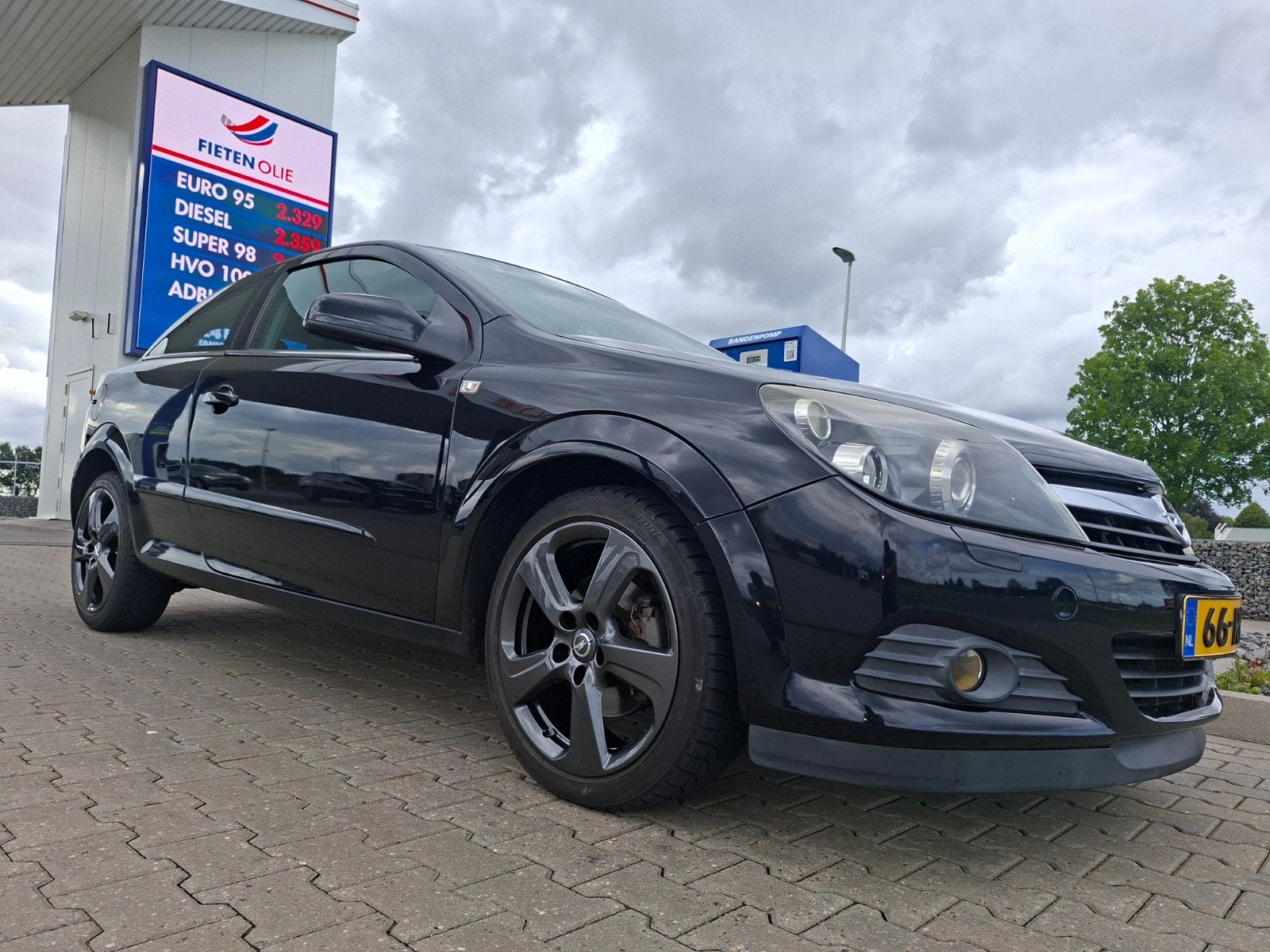 Opel Corsa opc  17 inch sportwielen 5x110 naaf 65,1, Ophalen, Banden en Velgen, Nieuw, 17 inch