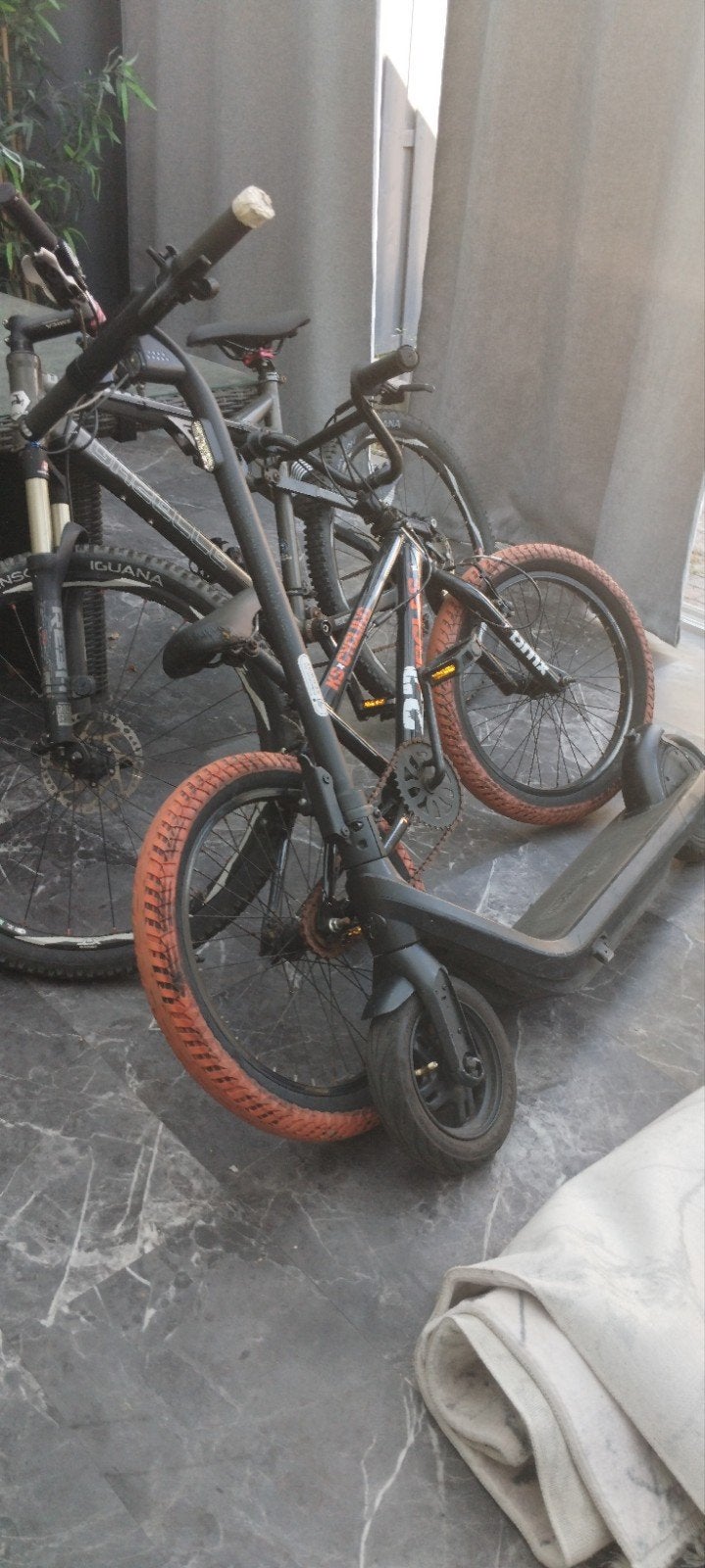 MTB Gazelle en bmx en ninebot e2 pro de step lees descriptie, Ophalen, Gebruikt, Ninebot