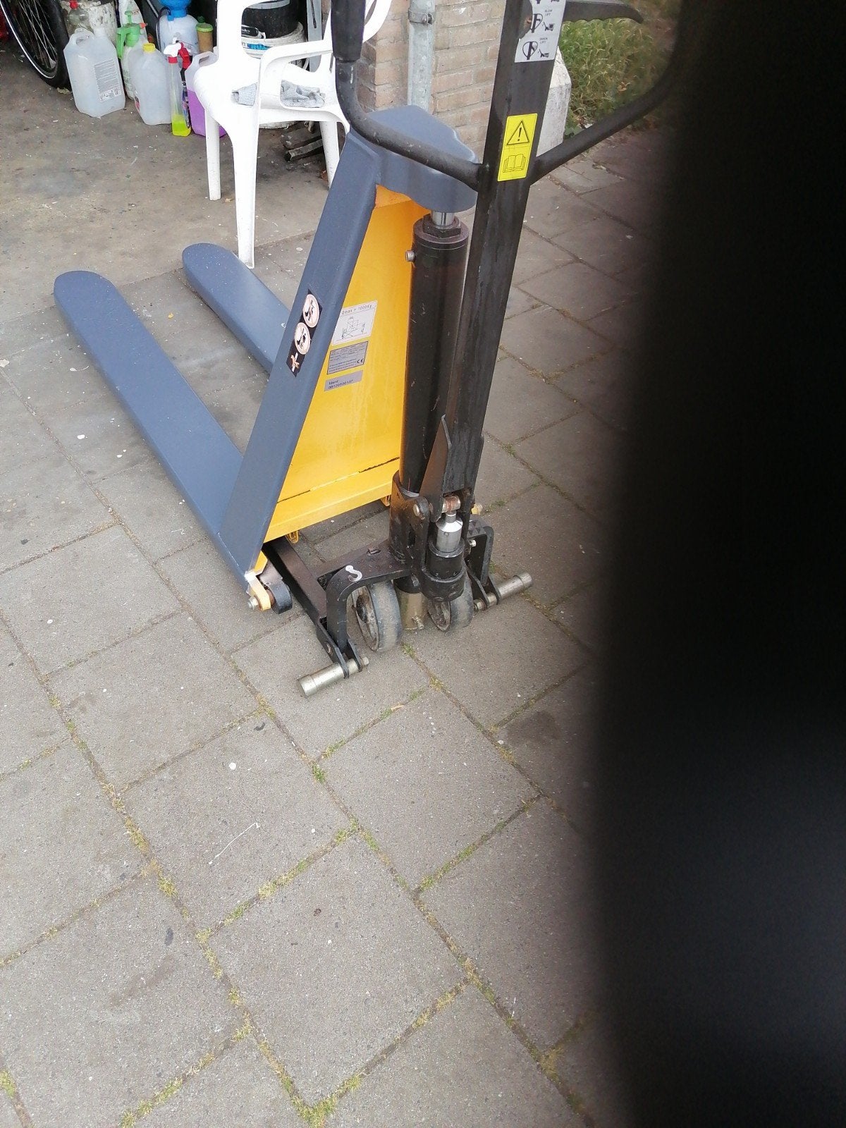 Palletwagen, Ophalen